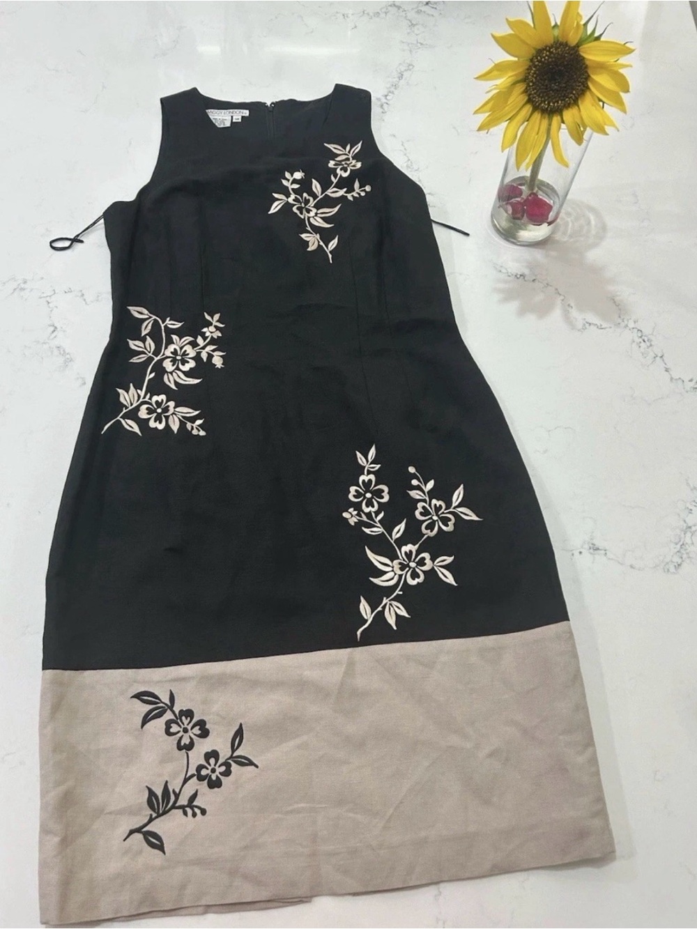 Maggy London Floral Embroidered Colorblock Sheath Dress Size 14